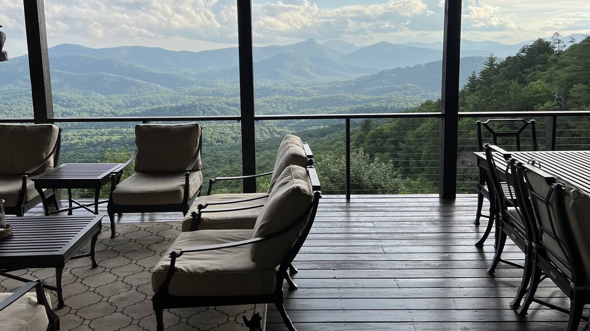 Sapphire House | Luxury mountain home w/great long range views!