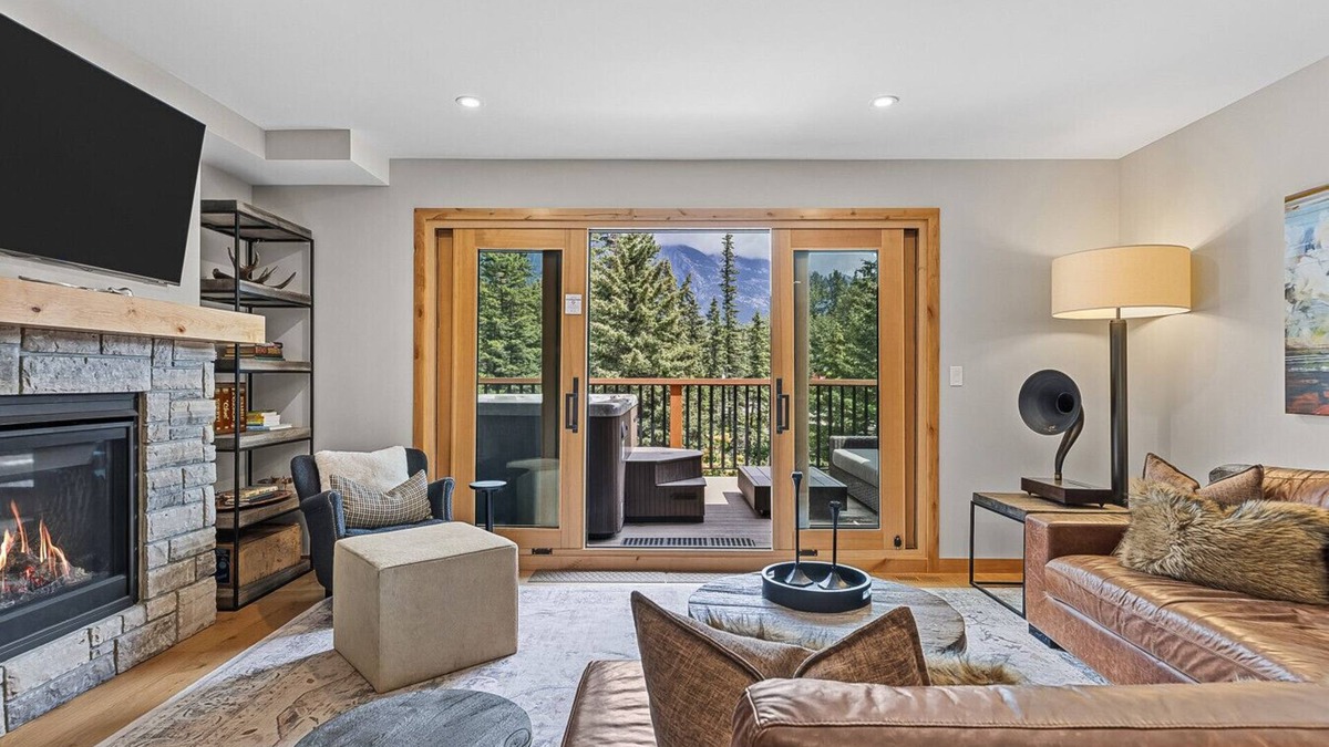 Canmore Villa | Luxury Mountain Villa | Private Hot Tub