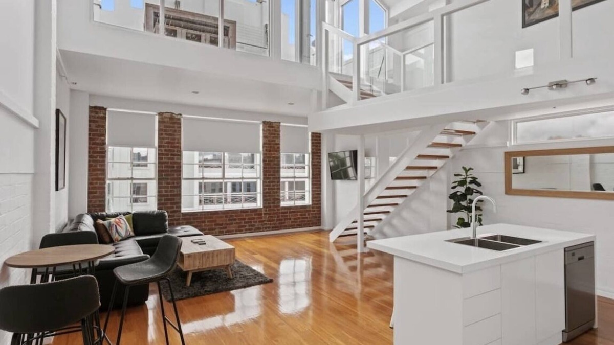 Bendigo Apartment | Luxury New York style Penthouse in the heart of Cosmopolitan Bendigo