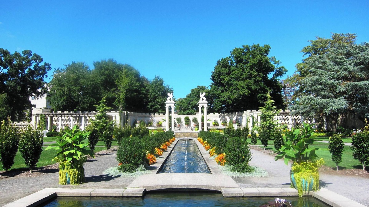 Southeast Yonkers House | Luxury NY Home close to NYC
