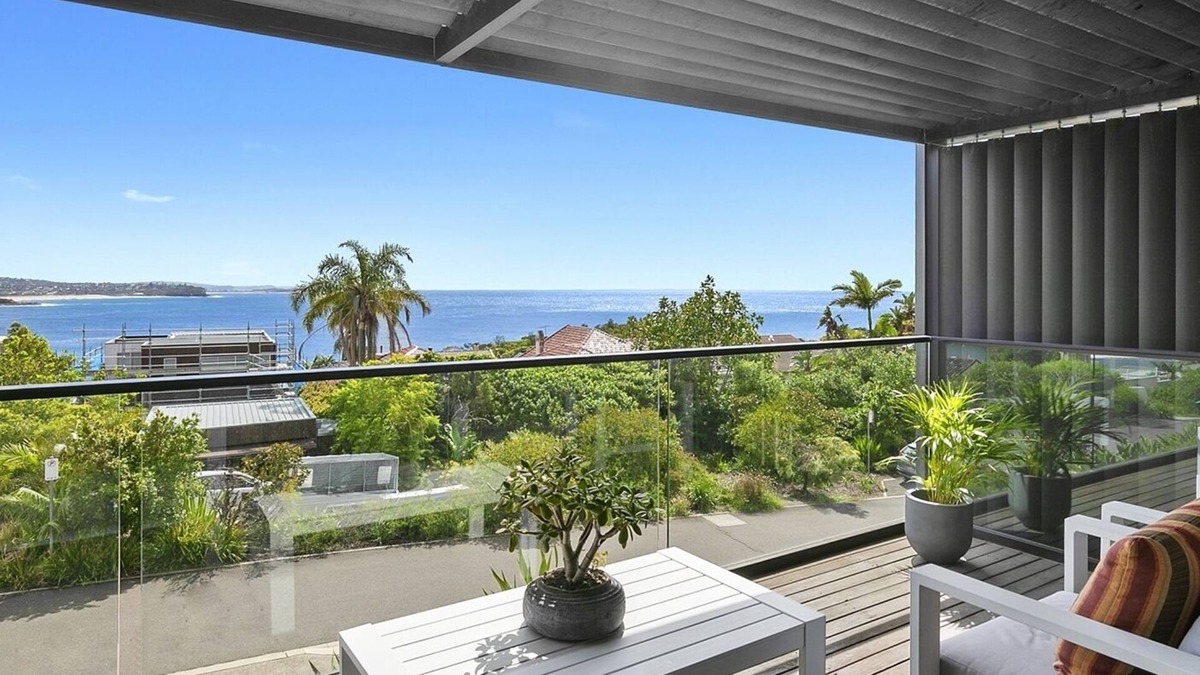 Manly House | Luxury Oasis with Incredible Ocean Views and Pool in Manly