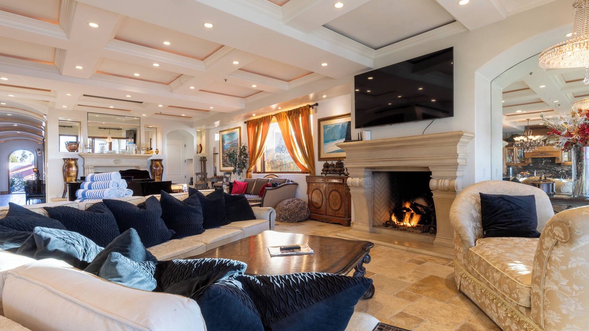 San Clemente Villa | Luxury Ocean Bluff Villa