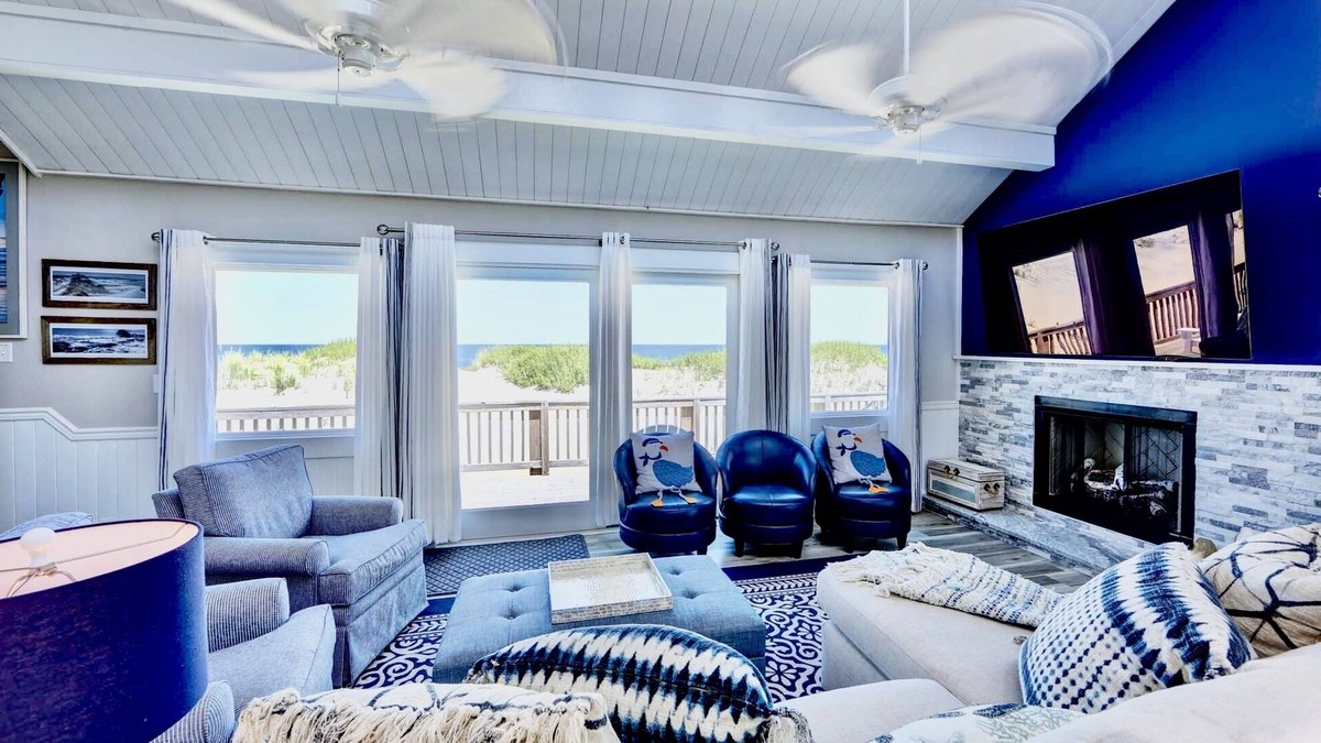 South Nags Head House | Luxury Oceanfront home in South Nags Head!