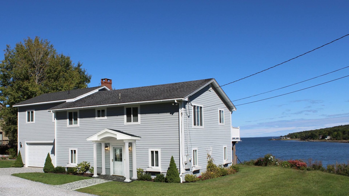 Owls Head House | Luxury Oceanfront Home Overlooking Rockland Harbor and Lighthouse
