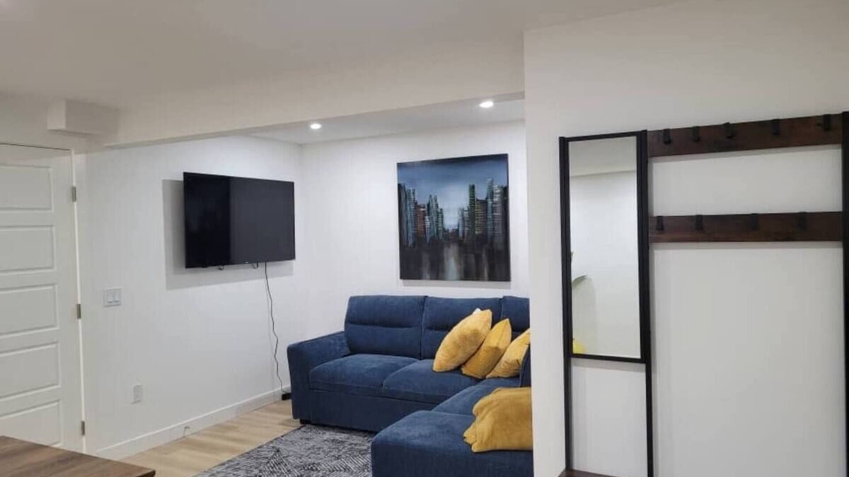Southwest Calgary House | Luxury One Bedroom Private Suite.