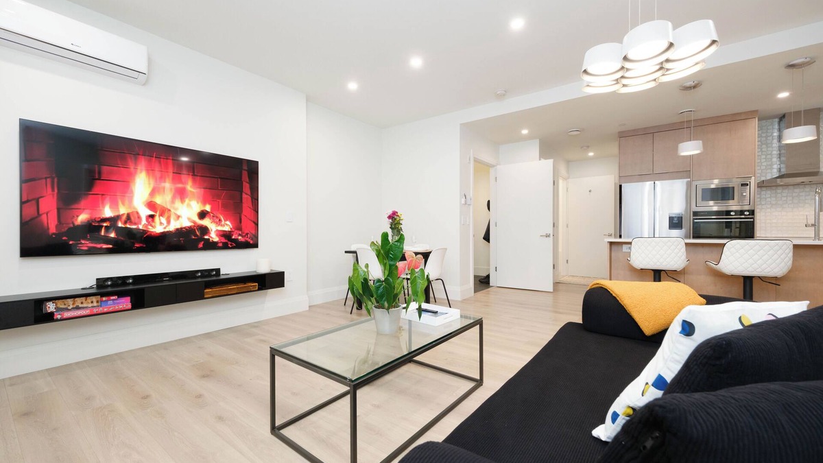 South Granville Apartment | Luxury Passive House w/Private Patio in Vancouver