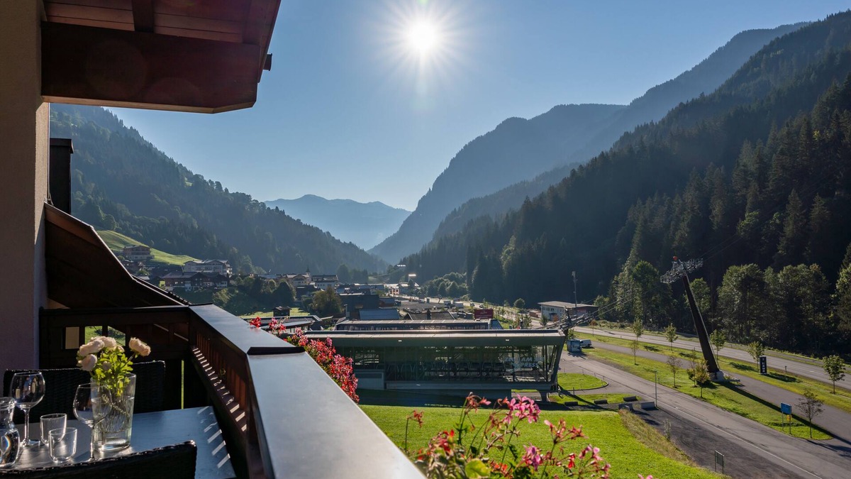 Viehhofen Apartment | Luxury penthouse with 2 balconies