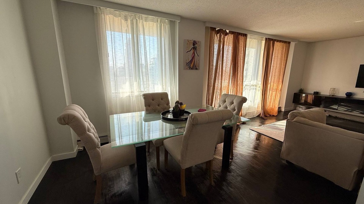 Downtown Edmonton Condo | Luxury Penthouse Downtown Edmonton Jasper Ave.
