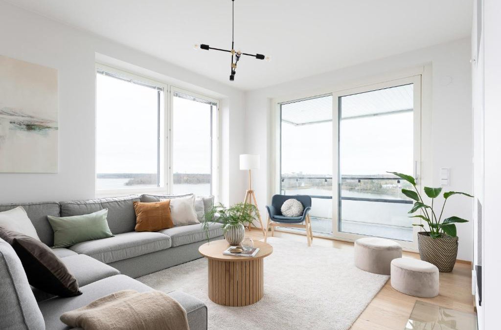 Kallio Apartment | Luxury penthouse with stunning sea views & private sauna