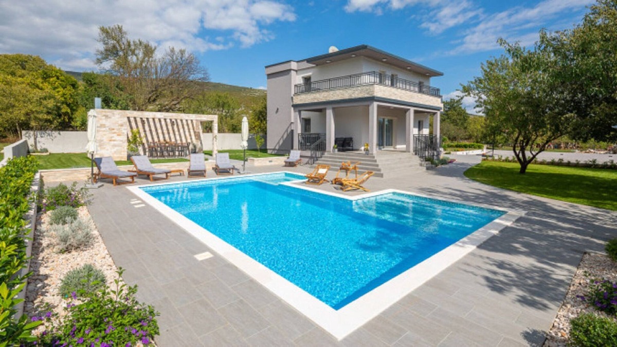 Dicmo Villa | Luxury Pool Villa Dali, Sičane, Croatia