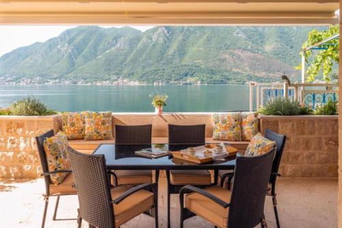 Drazin Vrt Villa | Luxury Pool Villa Feliz