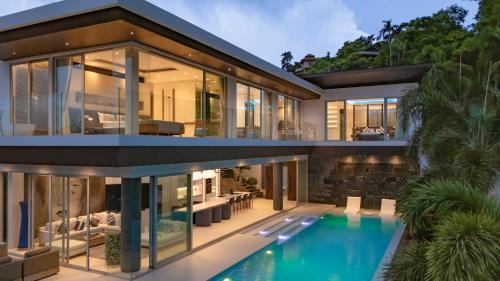 Rawai Villa | Luxury Pool Villa in Nai Harn - Villa Solana