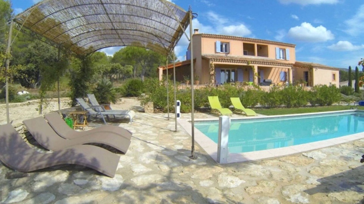 Saumane-de-Vaucluse Villa | Luxury Provence Villa | Villa Vaucluse | 4 Bedrooms | Private Pool | Perfect.