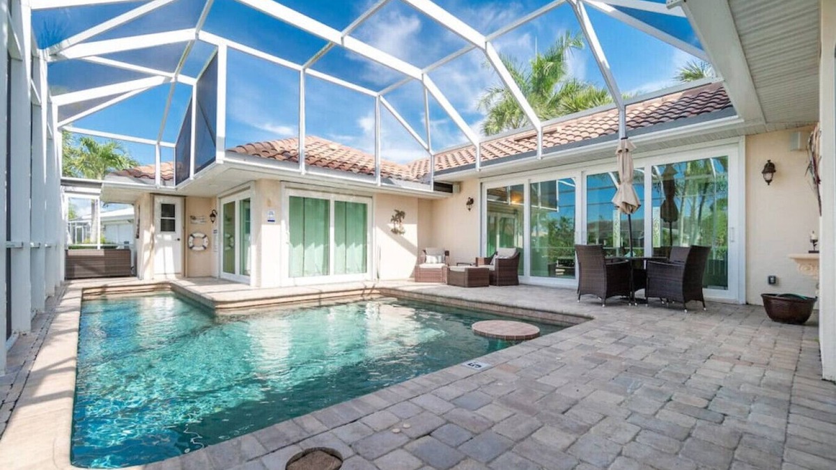 Punta Gorda Apartment | Luxury Punta Gorda Villa | Heated Pool Dock Bikes Kayaks