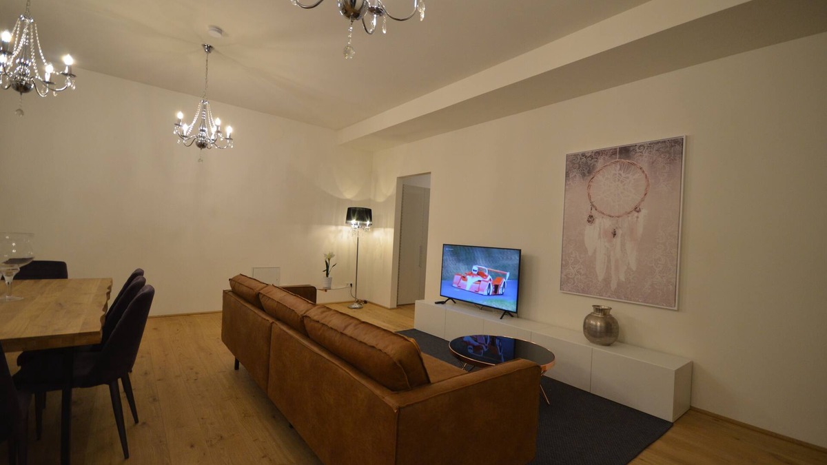 Josefstadt Apartment | Luxury Residence near Parliament in @YourVienna