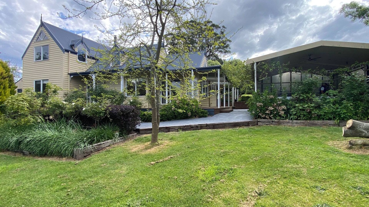Gordon Other | Luxury Retreat Farm Stay