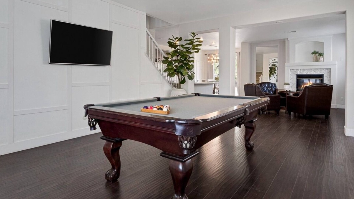 Spring Valley House | Luxury Retreat in Las Vegas III