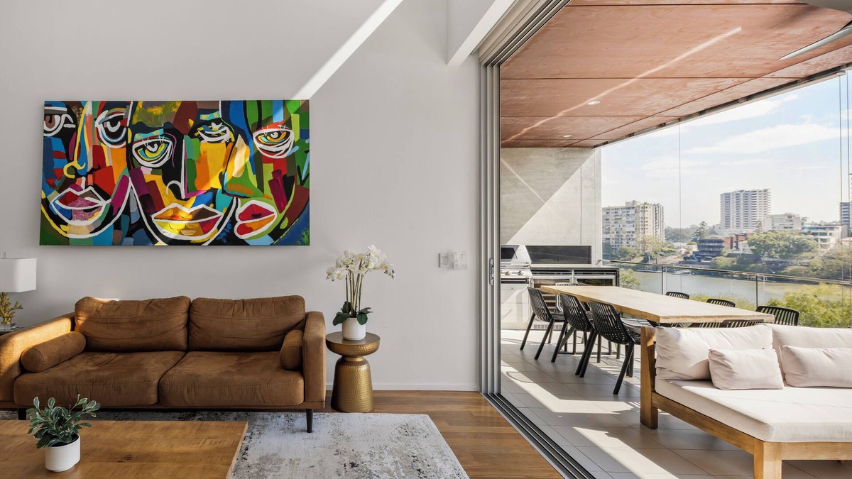 West End Apartment | Luxury Riverfront Penthouse | 3 or 4 Bedrooms