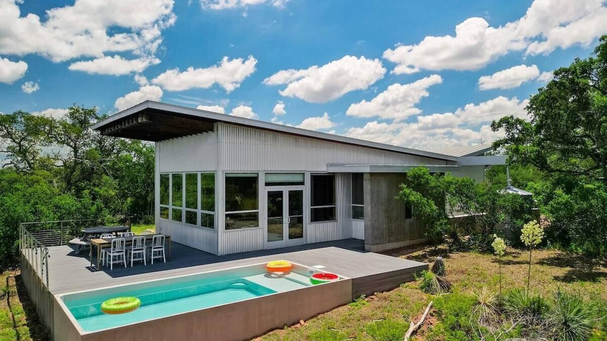 Llano House | Luxury Riverfront Retreat - 6 Cabins|Pool