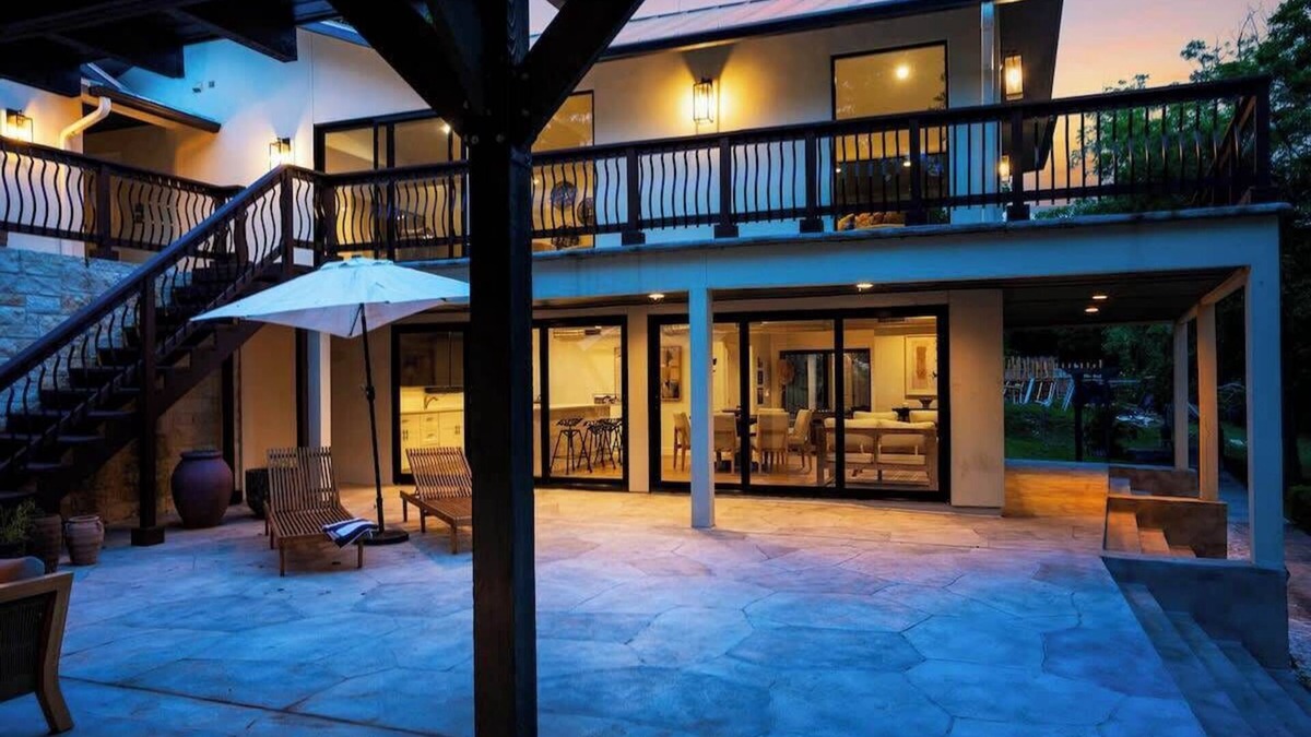 Canyon Lake House | Luxury Riverfront Villa With Firepit & Gameroom!