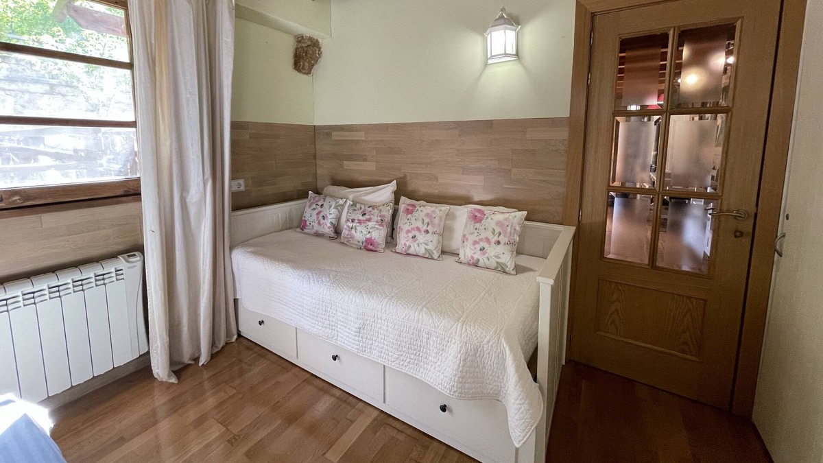 Oden Cottage | LUXURY RURAL HOUSE, "MOLI" WITH POOL