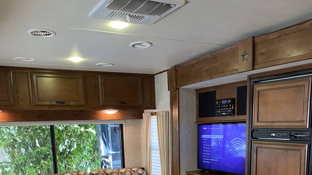 Cave Creek House | Luxury RV in Beautiful Cave Creek!