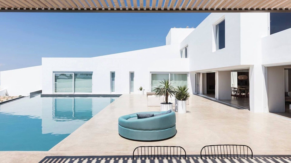 Oia Villa | Luxury Santorini Villa | Villa Echo | 6 Bedrooms | Two Private Pools & Amazing.