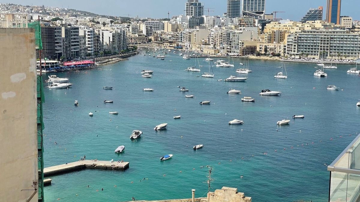 Sliema Condo | Luxury Seaside Duplex Penthouse in Sliema