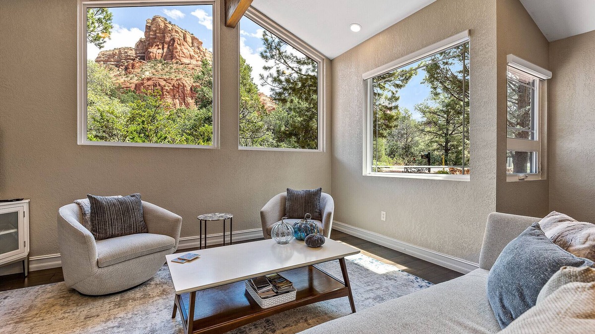 Sedona House | Luxury Sedona zen home, totally remodeled, views, hiking trails & labyrinth!