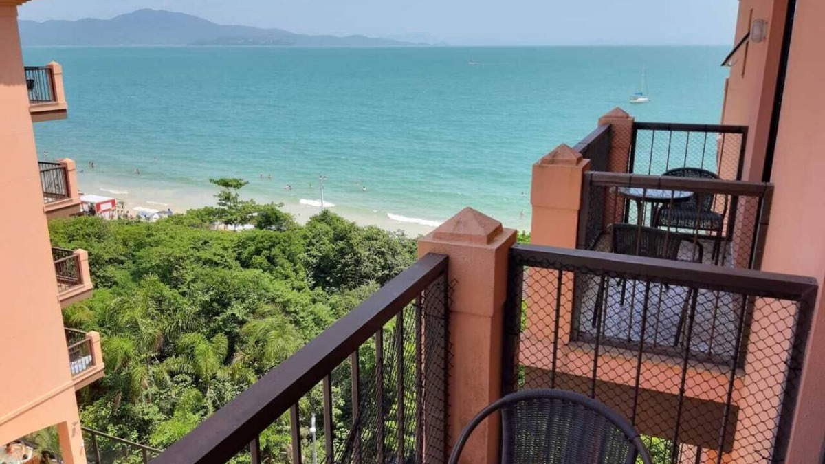 Jurere Apartment | Luxury side studio in Jurerê Beach Village