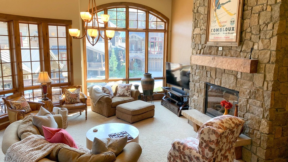 Winter Park House | Luxury Ski in/Ski out town home, private hot tub, great for families and groups
