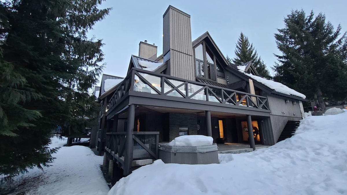Upper Village House | Luxury Ski-in/Ski-out Home with Oversized Hot Tub on Whistler-Blackcomb Slopes