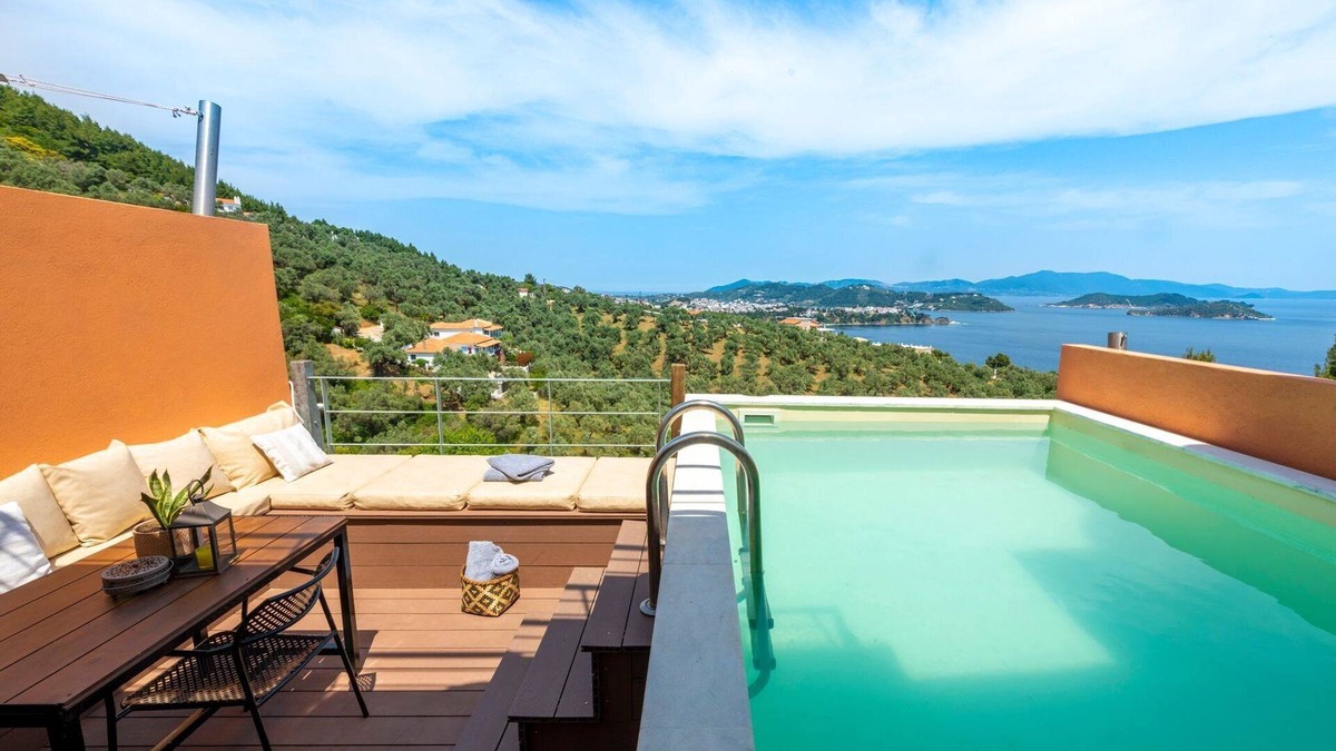 Katsarou Villa | Luxury Skiathos Villa | 2 Bedrooms | Villa Kallisto | Private Pool | Vasilias