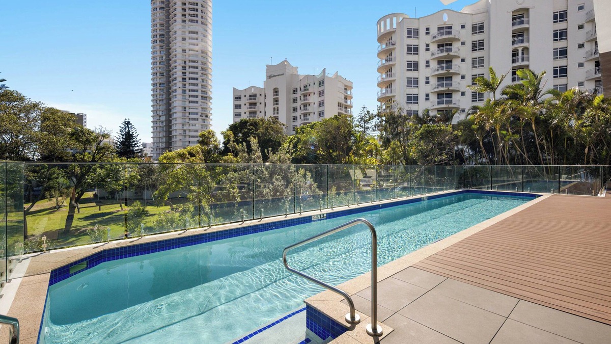 Burleigh Heads Apartment | Luxury Sky-High Sanctuary in Burleigh Heads