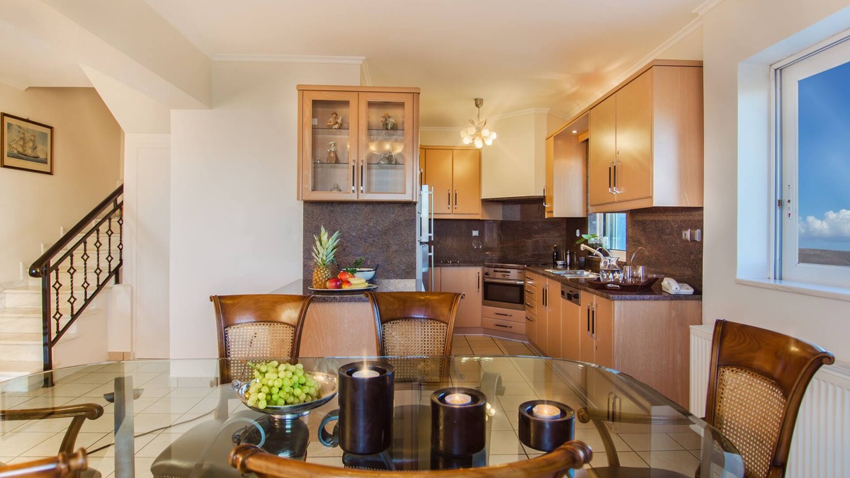 Lavreotiki Villa | Luxury Sounio Villas