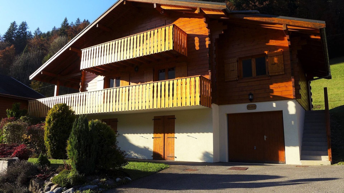 Abondance Ski Chalet | Luxury south-facing chalet 5 minutes from ski slopes, 15 minutes from Chatel