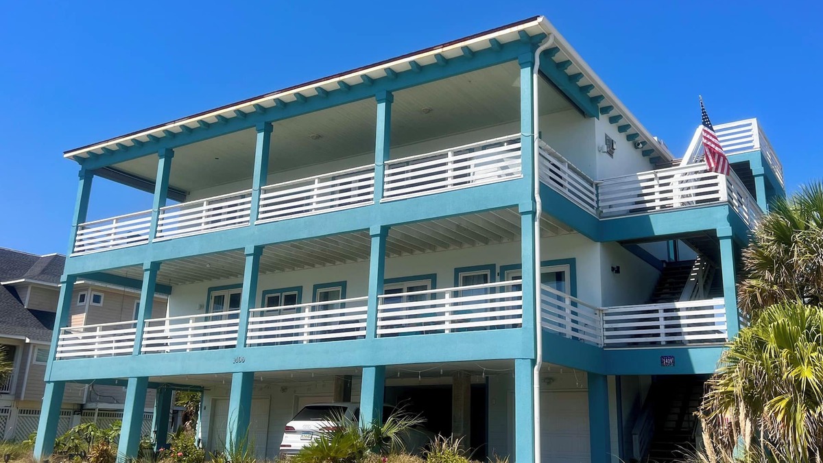 Villa Segunda House | LUXURY, SPACIOUS BEACH HOUSE! 5 Bedrooms & 7 Baths, Pool, Hot tub, Game room.