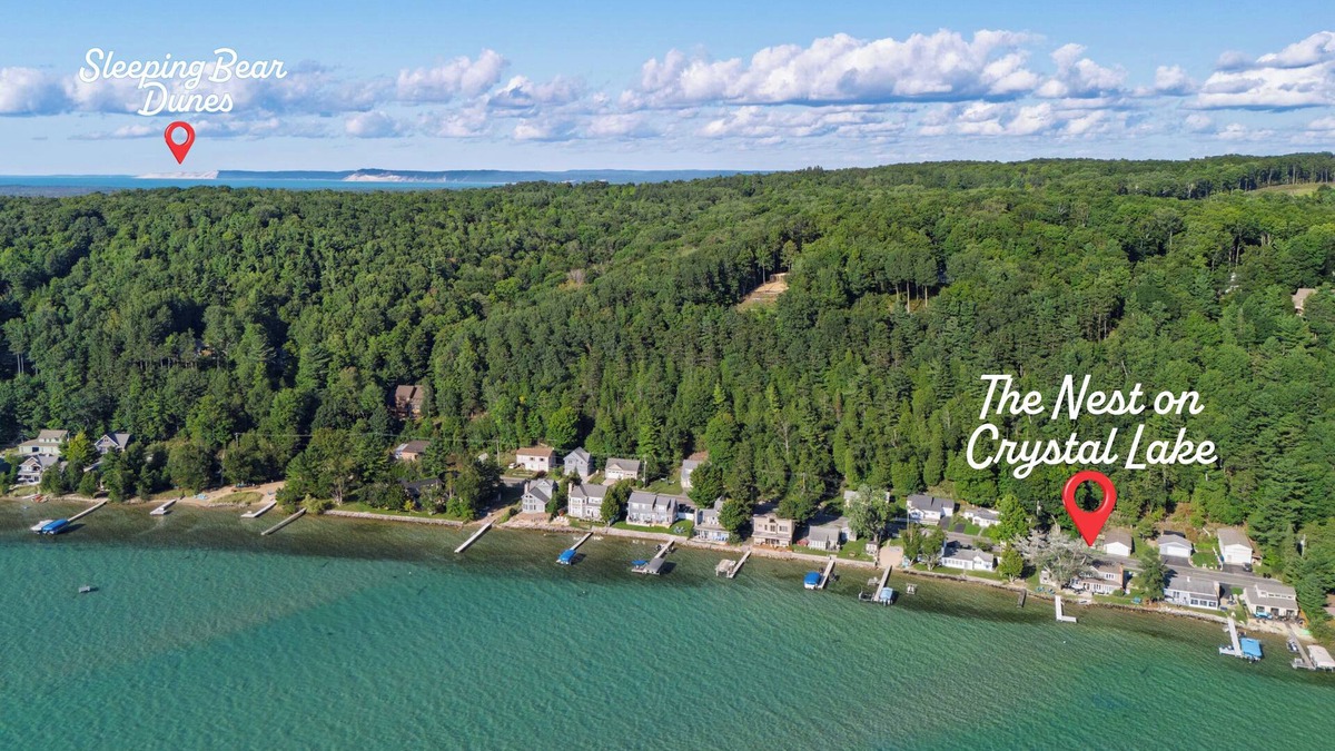 Lake Township House | Luxury stay at Crystal Lake w/hot tub/kayaks/SUPs