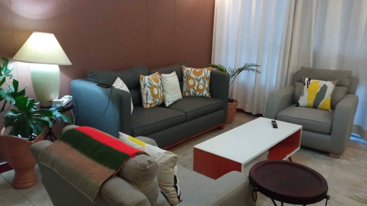 Embakasi Condo | Luxury Suite by Madini near Airport JKIA Train SGR is set in Nairobi. near JKIA
