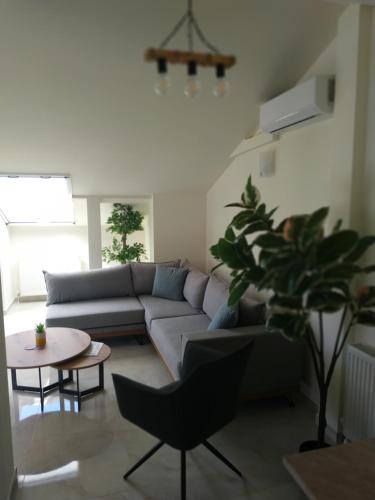 Dio-Olympos Apartment | Luxury suite with Olympus and sea view