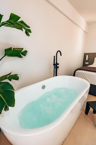 Glyfada Apartment | Luxury Superior Suite in Glyfada