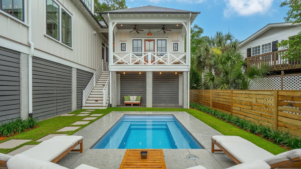 Charleston House | Luxury Tiny House w/Private Pool – Minutes to Folly Beach & Downtown Charleston