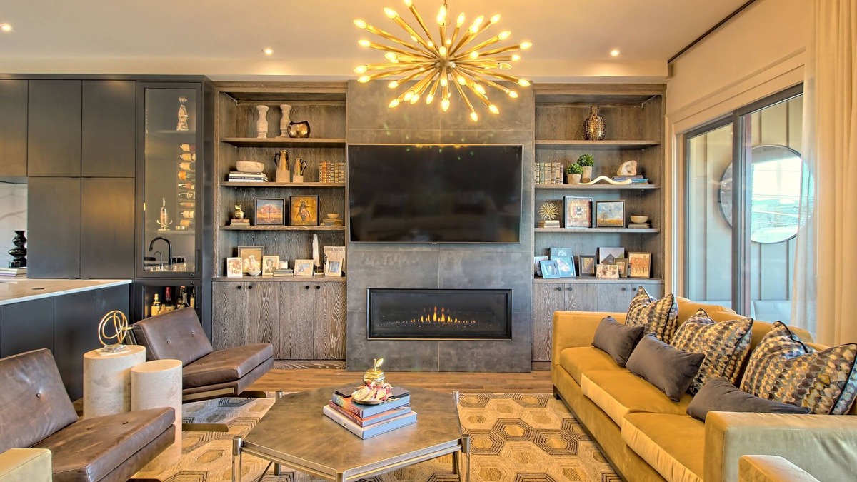 Greenville House | Luxury Townhome Walking Distance to Downtown