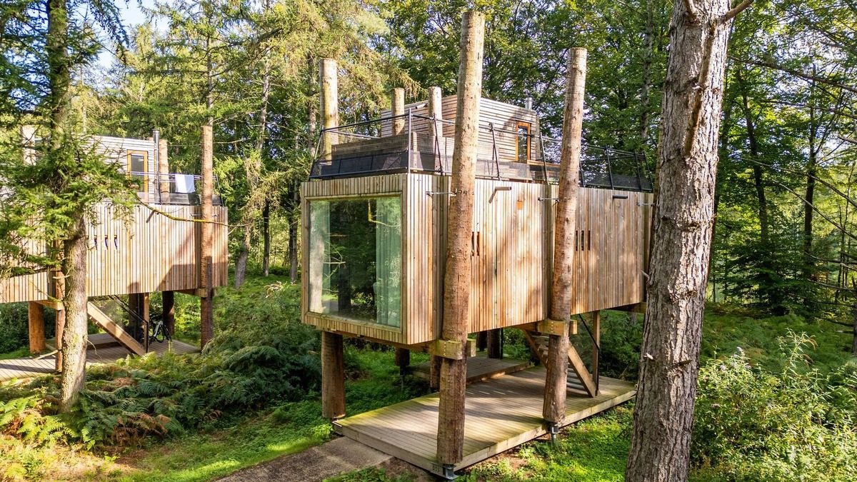 Maubray House | Luxury Treehouse Retreat