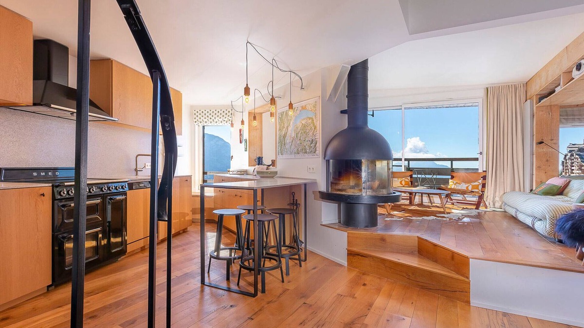 Avoriaz House | Luxury Triplex for 12 in Avoriaz with Ski-In/Ski-Out Access and Daily Breakfast