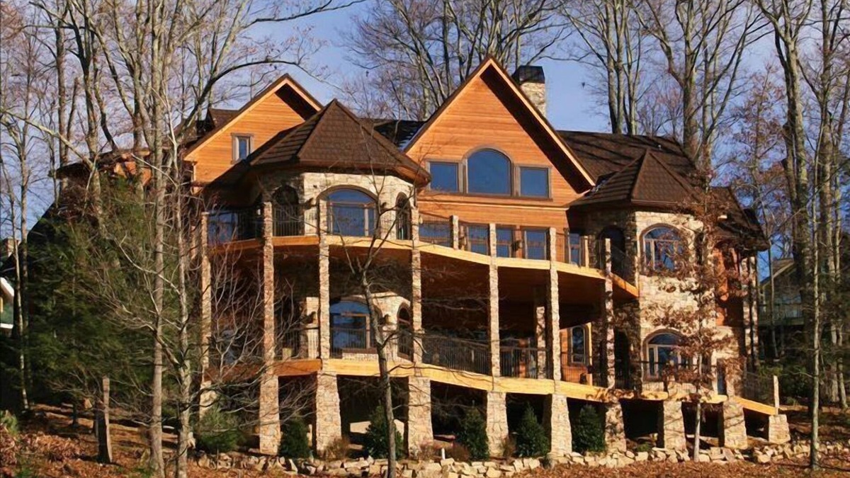 Mountain Air Villa | Luxury Upscale Retreat sleeps 4-16 Great for Entire Family (Special discount)