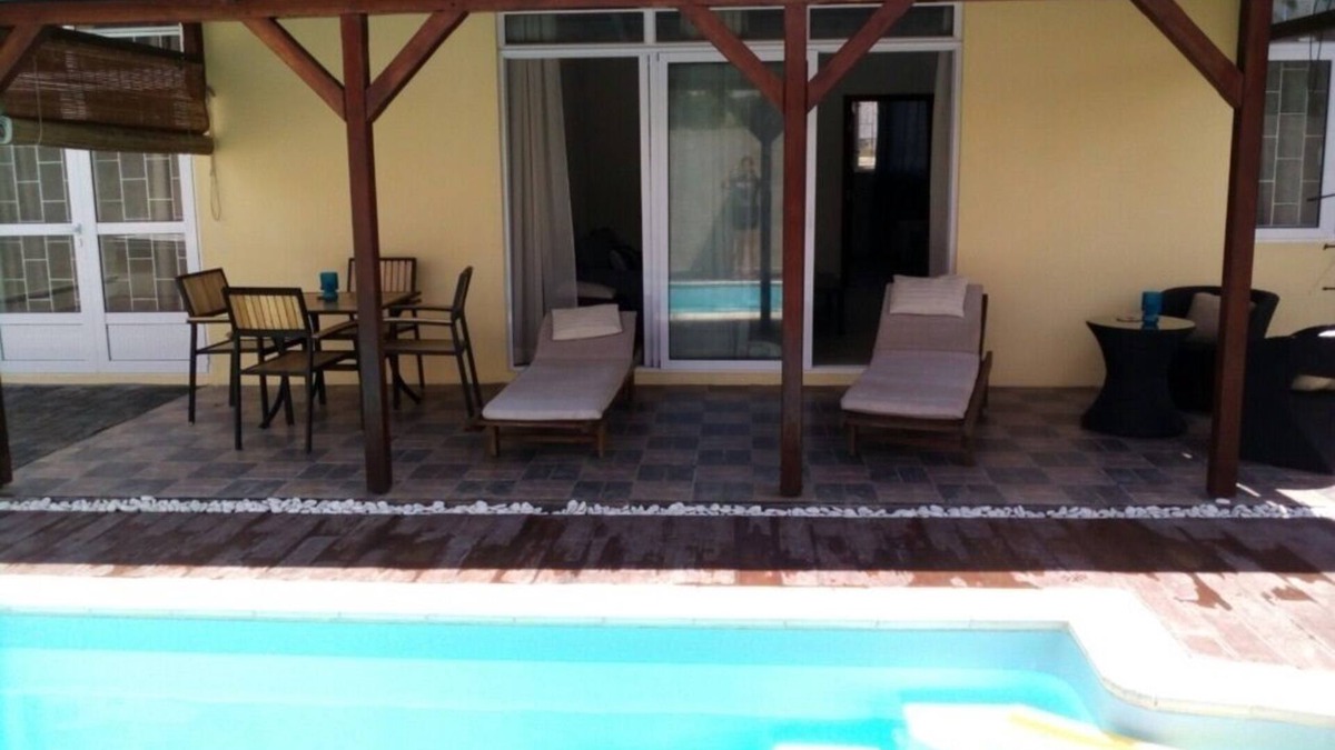 Pointe aux Canonniers House | Luxury villa near Mont Choisy Beach with private pool