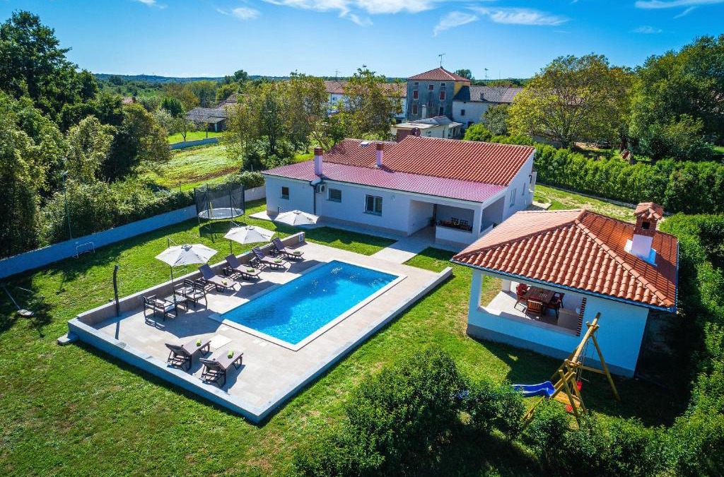 Prodol Villa | Luxury villa CHERRY in natural park