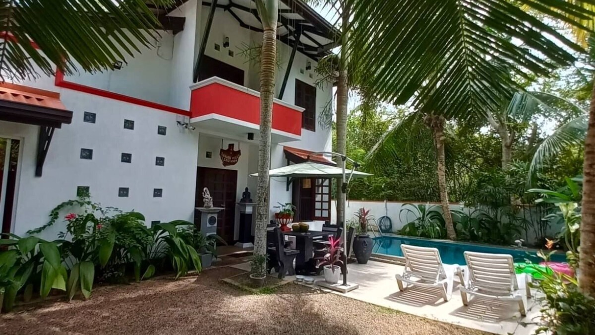 Hikkaduwa Villa | Luxury Villa Costanza