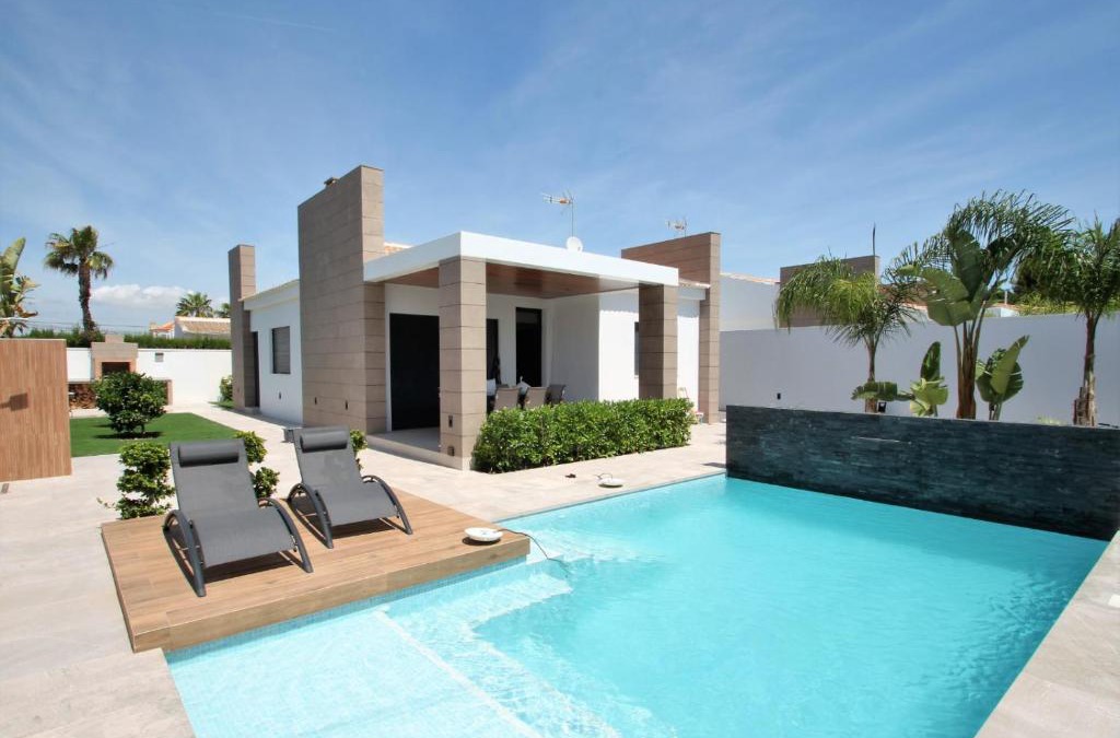 La Siesta Villa | Luxury Villa